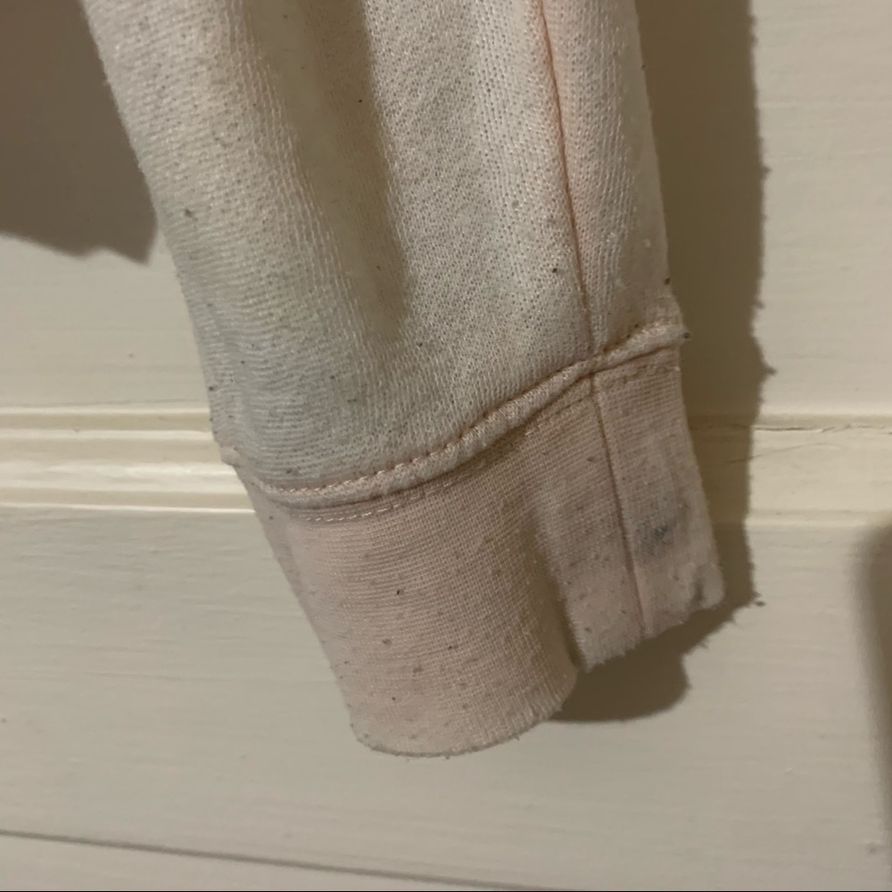 FREE w/ BUNDLE Baby Pink Crewneck Sweatshirt - as is - Picture 6 of 12